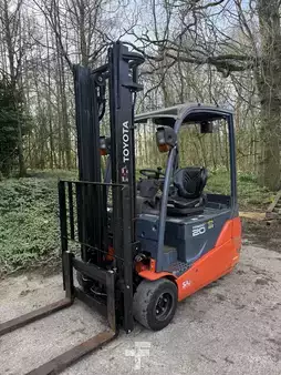 3-wiel elektrische heftrucks 2013  Toyota 8FBET20 (2)