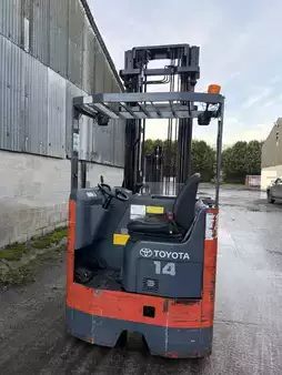 Skyvemast 2005  Toyota 6FBRE14 (5)