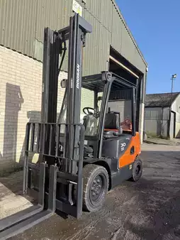 Dízel targoncák 2013  Doosan D30S-5 (1)