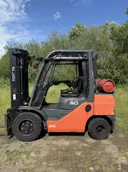 LPG heftrucks 2018  Toyota 02-8FGF30 (5)