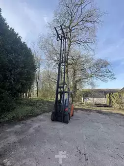 Dízel targoncák 2017  Linde H25D (7)
