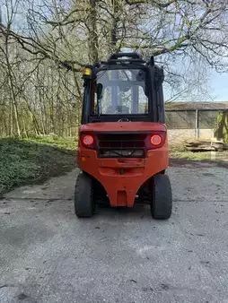 Dízel targoncák 2017  Linde H25D (4)