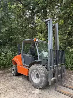 Chariots élévateurs tout terrain 2016  Ausa C300H (1)