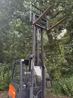 Eléctrico - 4 rodas 2015  Doosan B20X-7 (4)