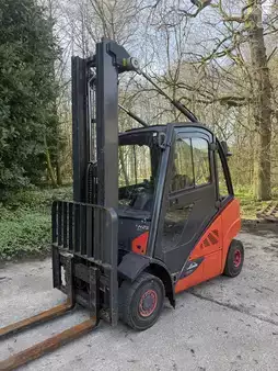 Diesel heftrucks 2017  Linde H25D (1)