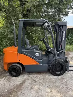Diesel heftrucks 2019  Doosan D35SC-7 (9)