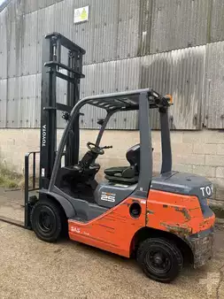 Dieseltrukki 2020  Toyota 52-8FDF25 (6)