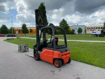 Elektro 4 Rad 2012  Linde E20 PL-01 (4)