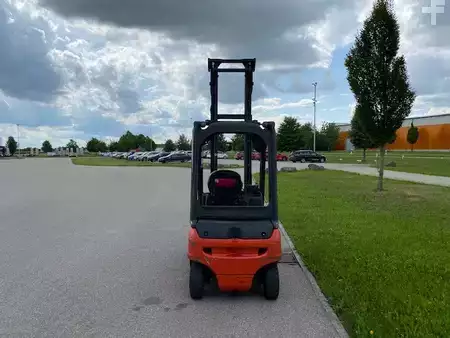 Elektro 4 Rad 2012  Linde E20 PL-01 (5)
