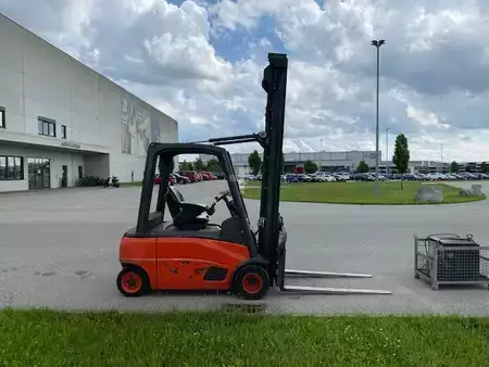Elektro 4 Rad 2012  Linde E20 PL-01 (7)