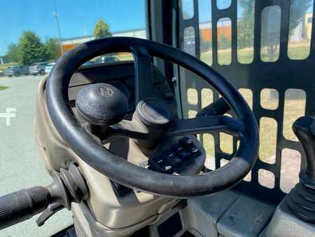 Boční vysokozdvižný vozík 2006  Jumbo JDQ 70 (8)