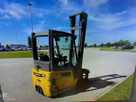 Elektro 3 Rad 2017  Jungheinrich EFG 215 (4)