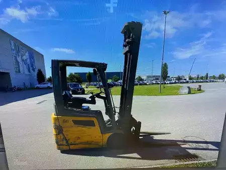 Elektro 3 Rad 2017  Jungheinrich EFG 215 (5)