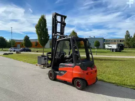 Elektro 4 Rad 2012  Linde E30-01 (5)