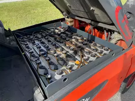 Elektro 4 Rad 2012  Linde E30-01 (8)