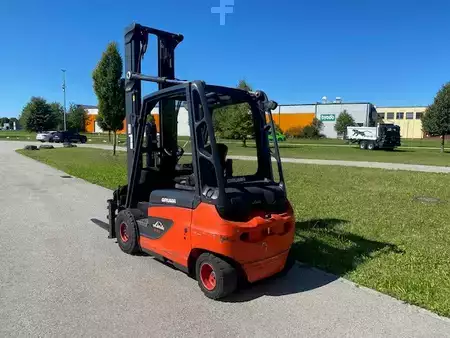 Elektro 4 Rad 2019  Linde E 30 -01 (3)