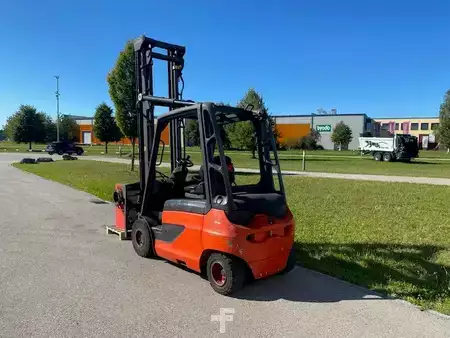 Elektro 4 Rad 2012  Linde E30 (3)