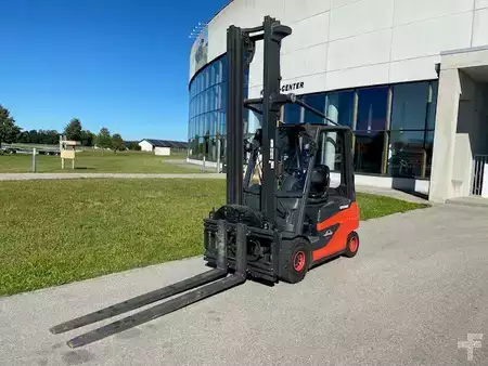 Elektro 4 Rad 2019  Linde E30 (1)