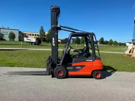 Elektro 4 Rad 2019  Linde E30 (2)