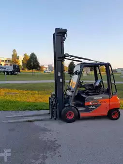 Elektro 4 Rad 2019  Linde E 30 - 01 (1)