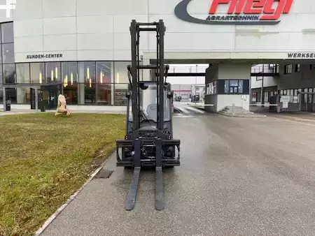 Elektro 4 Rad 2019  Linde E30-01 (7)