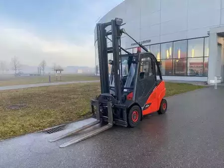 Dieselstapler 2019  Linde H30D-02 (1)