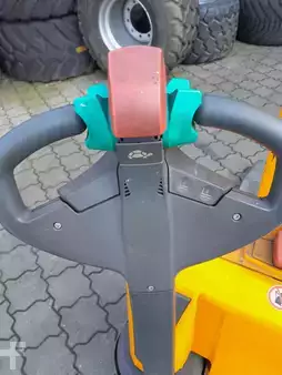 Pallestabler 2015  Jungheinrich EMC 110 (5)