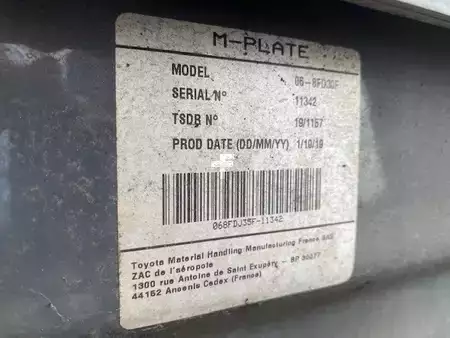 Carrelli elevatori diesel 2019  Toyota 06-8 FD30F (9)