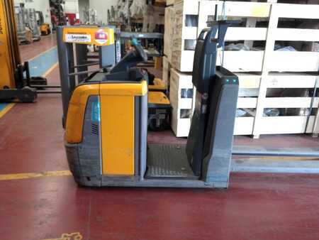 Annet - Jungheinrich ECE225HP (1)