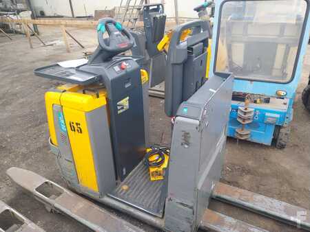 Horizontale orderpickers 2017  Jungheinrich ECE225HP (1)