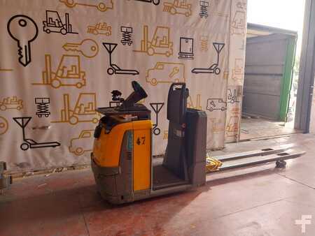 Horizontale orderpickers 2017  Jungheinrich ECE225HP (6)