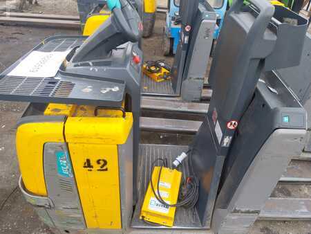 Horizontale orderpickers 2017  Jungheinrich ECE225HP (3)