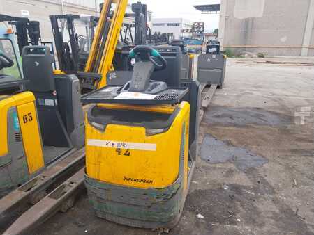 Horizontale orderpickers 2017  Jungheinrich ECE225HP (4)