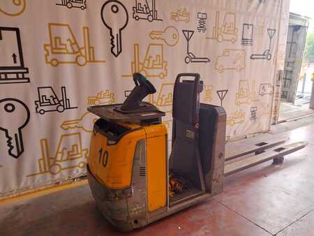 Horizontale orderpickers 2017  Jungheinrich ECE225HP (6)