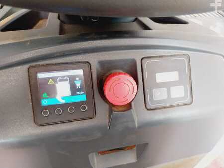 Horizontale orderpickers 2017  Jungheinrich ECE225HP (3)