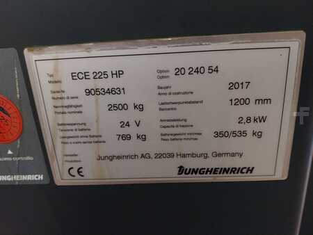 Horizontale orderpickers 2017  Jungheinrich ECE225HP (3)