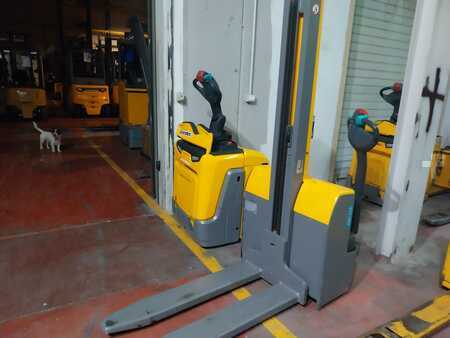 67236_90590614-5.jpg?v=1762543405