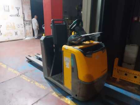 Horizontale orderpickers 2019  Jungheinrich ECE 225 (5)