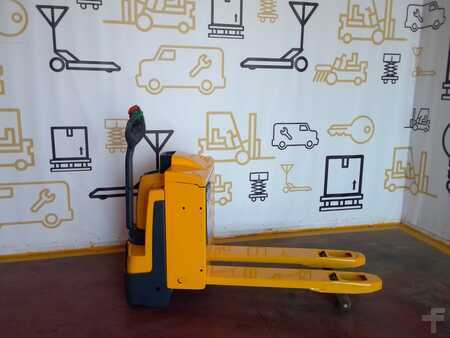 Elektrische palletwagens - Jungheinrich  (4)