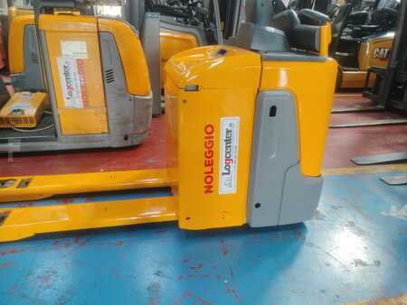 Autres - Jungheinrich ERE120 (1)