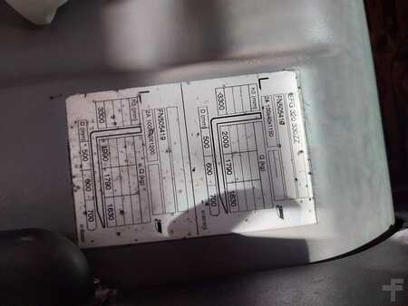 4-wiel elektrische heftrucks 2016  Jungheinrich EFG 320 (2)