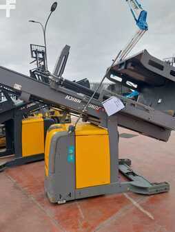 Horisontaalinen ordreplukker 2016  Jungheinrich EKS312 (3)