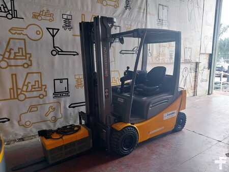 4-wiel elektrische heftrucks 2018  Jungheinrich EFG 320 (6)