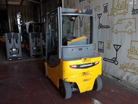 4-wiel elektrische heftrucks 2018  Jungheinrich EFG 320 (5)