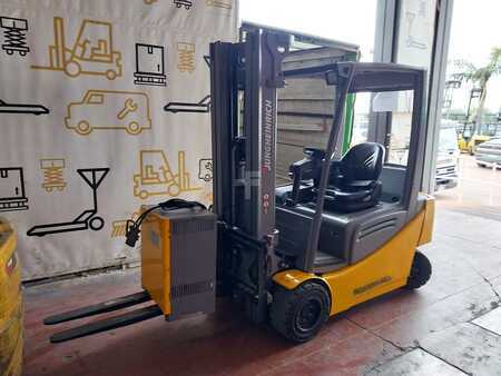 4-wiel elektrische heftrucks 2021  Jungheinrich EFG 320 (6)