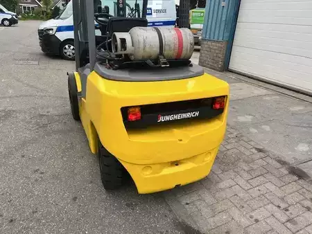 Gas truck 2013  Jungheinrich TFG435 (5)