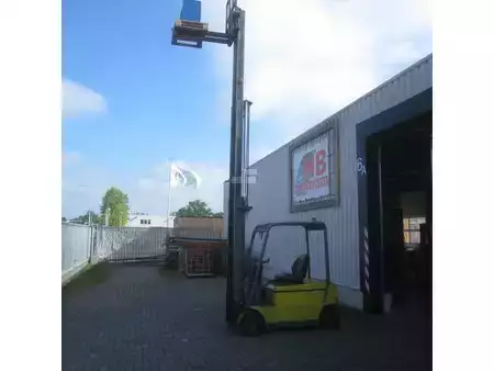 El truck - 4 hjulet 2002  Montini Bingo 204, elektrisch, triplex, side shift. (4)