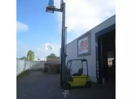 Carrelli elettrici 4 ruote 2002  Montini Bingo 204, elektrisch, triplex, side shift. (4)