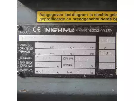 Eléctrico - 4 rodas 2007  Nichiyu Heftruck FPC25PN, elek., triplex, side shift, hydro vorkverstelling. (12)