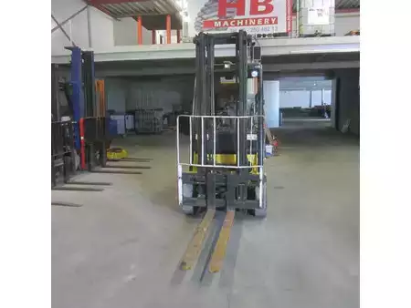 Carretilla elevadora GLP 2015  Yale Heftruck GLP20LX, LPG, duplo, side shift. (4)